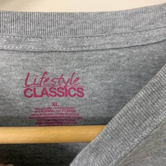 Life style woman’s tee - Picture 4 of 4